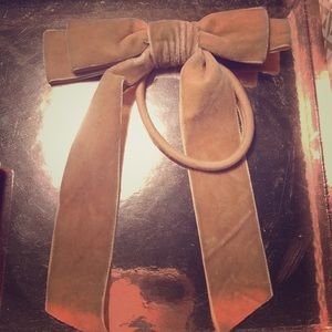 J. Crew Accessories - Cute pink velvet bow hair tie J. Crew Accessories - Cute pink velvet bow hair tie
